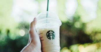 starbucks-2584182__340.jpg